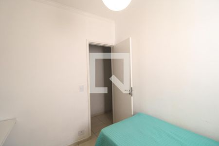 Quarto 2 de casa para alugar com 3 quartos, 100m² em Vila Socorro, São Paulo