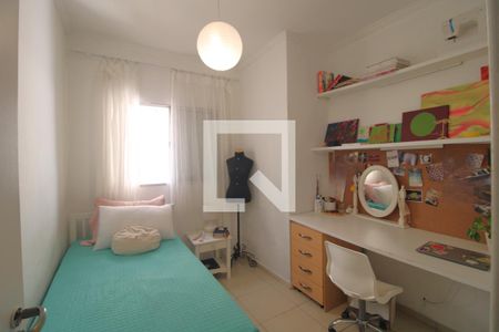 Quarto 2 de casa para alugar com 3 quartos, 100m² em Vila Socorro, São Paulo