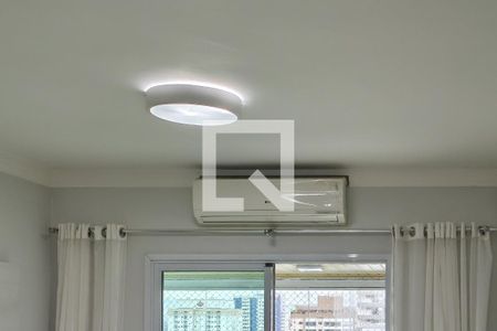Sala de apartamento para alugar com 2 quartos, 125m² em Aviação, Praia Grande