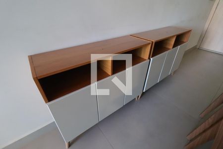 Sala de apartamento para alugar com 2 quartos, 70m² em Tubalina, Uberlândia