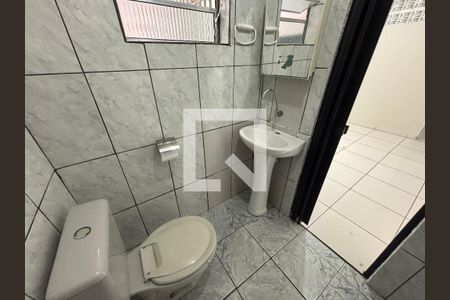 Banheiro de casa para alugar com 1 quarto, 60m² em Jardim Coimbra, São Paulo