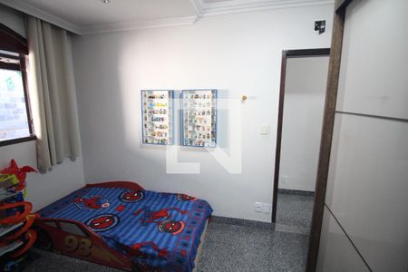Quarto 1 de casa à venda com 3 quartos, 500m² em Riacho das Pedras, Contagem