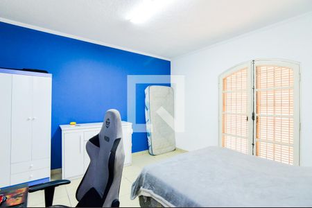 Suíte 1 de casa à venda com 3 quartos, 200m² em Vila Galvão, Guarulhos