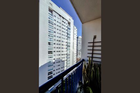 Varanda de apartamento à venda com 2 quartos, 57m² em Vila Mariana, São Paulo