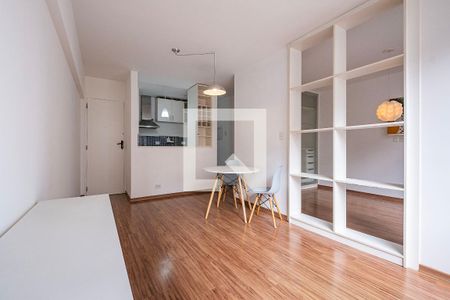 Sala/Cozinha de apartamento à venda com 1 quarto, 41m² em Vila Madalena, São Paulo