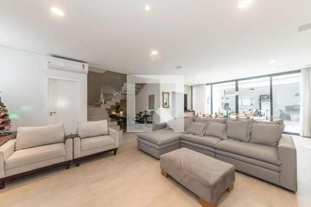 Casa à venda com 3 quartos, 290m² em Vila Cordeiro, São Paulo