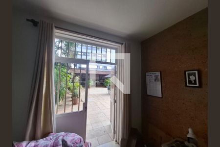 Apartamento à venda com 4 quartos, 217m² em Serra, Belo Horizonte