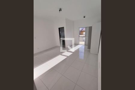 Casa à venda com 3 quartos, 230m² em Santa Maria, São Caetano do Sul