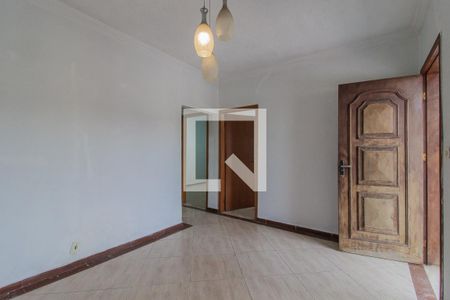 Sala de casa para alugar com 3 quartos, 250m² em Jardim Rosina, Mauá