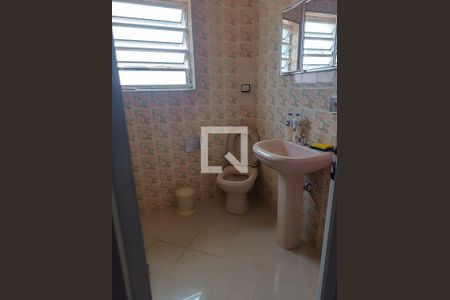 Banheiro de casa à venda com 2 quartos, 120m² em Vila Macedopolis, São Paulo