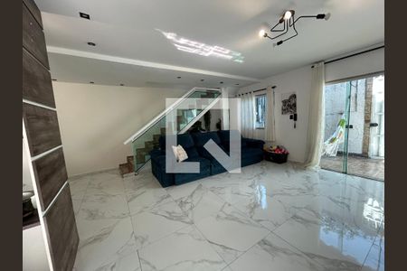 Sala de casa à venda com 4 quartos, 317m² em Del Castilho, Rio de Janeiro