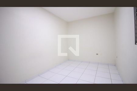 Casa à venda com 2 quartos, 120m² em Jardim Santa Teresinha, São Paulo