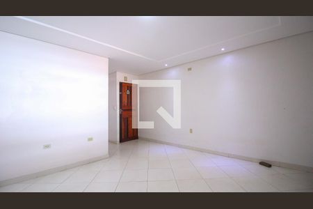 Casa à venda com 2 quartos, 120m² em Jardim Santa Teresinha, São Paulo