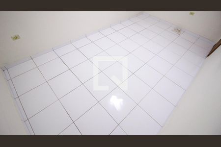Casa à venda com 2 quartos, 120m² em Jardim Santa Teresinha, São Paulo