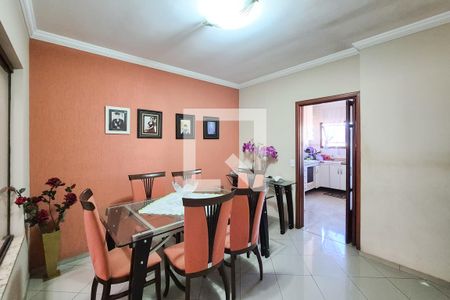 Sala de Jantar de casa à venda com 3 quartos, 250m² em Jardim Palermo, São Bernardo do Campo