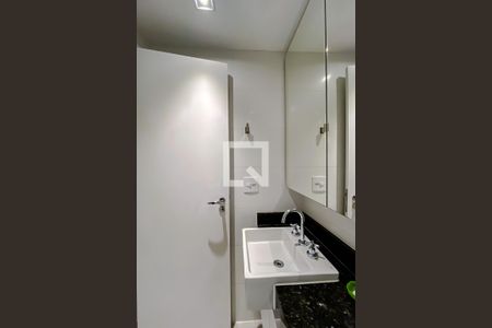 Banheiro da Suíte de apartamento para alugar com 2 quartos, 40m² em Pompeia, São Paulo