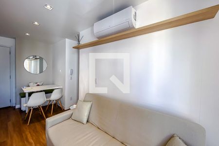 Sala de apartamento para alugar com 2 quartos, 40m² em Pompeia, São Paulo