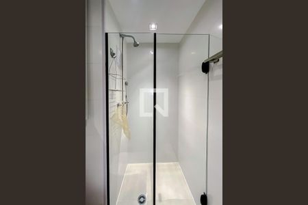 Banheiro da Suíte de apartamento para alugar com 2 quartos, 40m² em Pompeia, São Paulo