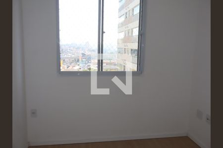 Sala e cozinha de apartamento para alugar com 2 quartos, 25m² em Vila Ema, São Paulo
