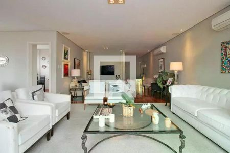 Apartamento à venda com 3 quartos, 210m² em Santa Cecilia, São Paulo