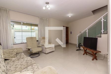 Casa à venda com 3 quartos, 144m² em Jardim Analia Franco, São Paulo