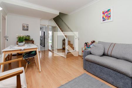 Sala de casa à venda com 2 quartos, 113m² em Jardim Aeroporto, São Paulo