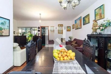 Casa à venda com 6 quartos, 300m² em Brooklin, São Paulo