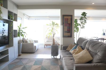 Sala de apartamento à venda com 3 quartos, 134m² em Vila Anastácio, São Paulo