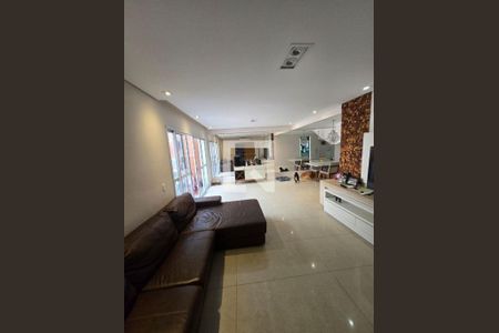 Casa à venda com 4 quartos, 245m² em Demarchi, São Bernardo do Campo