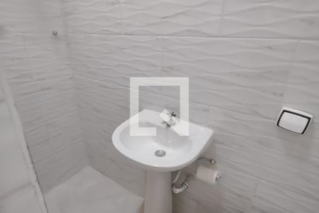 Banheiro de casa para alugar com 1 quarto, 10m² em Fundação, São Caetano do Sul
