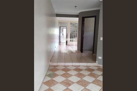 Casa à venda com 3 quartos, 200m² em Parque Sao Domingos, São Paulo