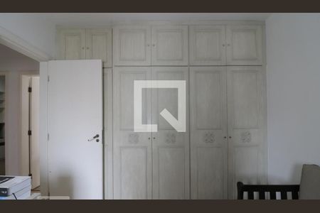 Apartamento à venda com 4 quartos, 270m² em Jardim Analia Franco, São Paulo