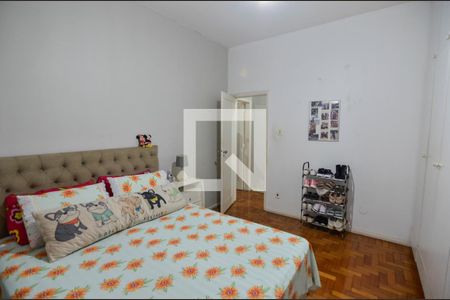 Quarto 1 de apartamento para alugar com 2 quartos, 90m² em Grajaú, Rio de Janeiro