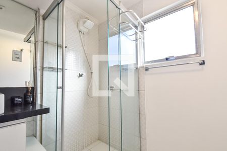 Banheiro de apartamento para alugar com 1 quarto, 35m² em Vila Mariana, São Paulo