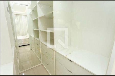Apartamento à venda com 2 quartos, 65m² em Interlagos, São Paulo