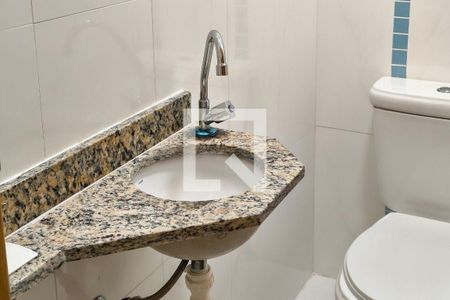 Lavabo de apartamento para alugar com 3 quartos, 117m² em Vila Caiçara, Praia Grande