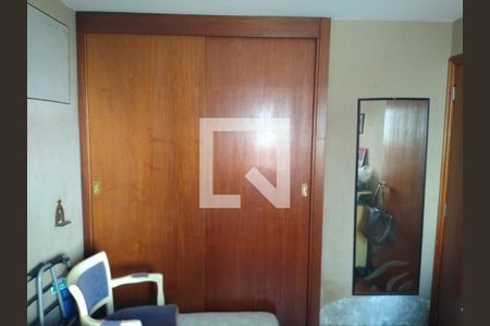 Casa à venda com 6 quartos, 340m² em Vila Guarani (Zona Sul), São Paulo