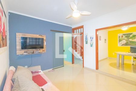 Sala 1 de casa à venda com 3 quartos, 190m² em Niterói, Canoas