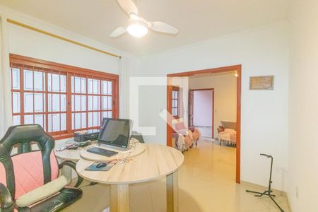 Sala 2/Escritório de casa à venda com 3 quartos, 190m² em Niterói, Canoas