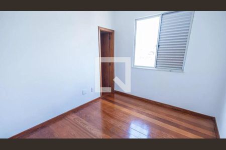 Foto 16 de apartamento à venda com 3 quartos, 90m² em Alípio de Melo, Belo Horizonte
