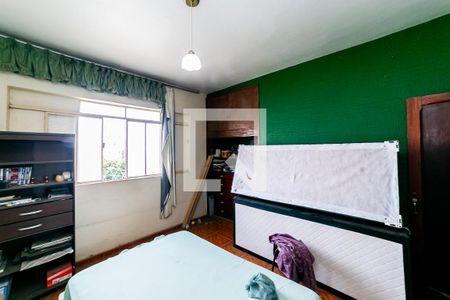 Quarto 1 de casa à venda com 5 quartos, 189m² em Santa Efigênia, Belo Horizonte