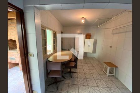 Casa à venda com 4 quartos, 143m² em Vila Sao Pedro, São Paulo