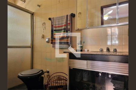 Casa de Condomínio à venda com 3 quartos, 214m² em Vila Sao Paulo, São Paulo