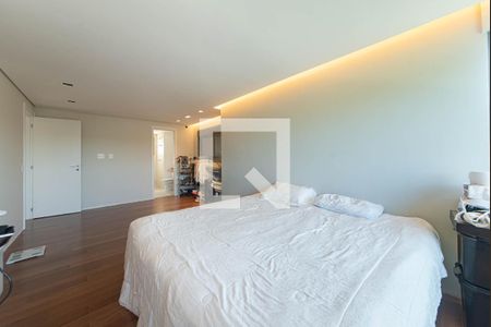Suite 1 de apartamento à venda com 2 quartos, 168m² em Campo Belo, São Paulo