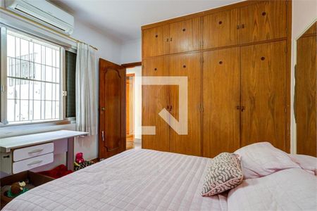 Casa à venda com 3 quartos, 234m² em Jardim Promissao, São Paulo