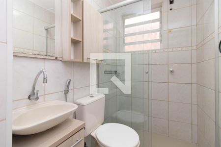 Banheiro de apartamento para alugar com 1 quarto, 43m² em Cristal, Porto Alegre