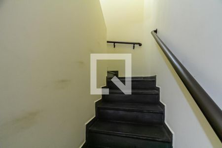 Escada de casa à venda com 3 quartos, 125m² em Vila Vivaldi, São Bernardo do Campo
