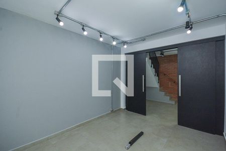 Sala 3 de casa à venda com 2 quartos, 312m² em Cupecê, São Paulo