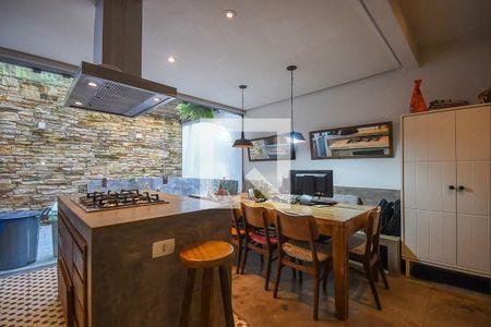 Casa de Condomínio para alugar com 4 quartos, 180m² em Vila Andrade, São Paulo