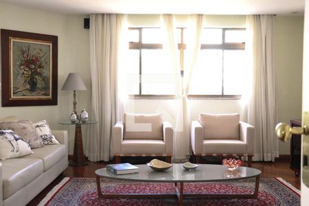 Apartamento à venda com 4 quartos, 460m² em Gutierrez, Belo Horizonte
